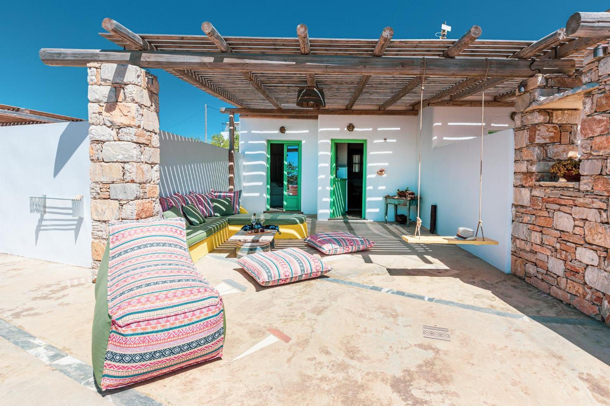 Ailouros Scenic Guest Houses Schoinoussa Bagian luar foto