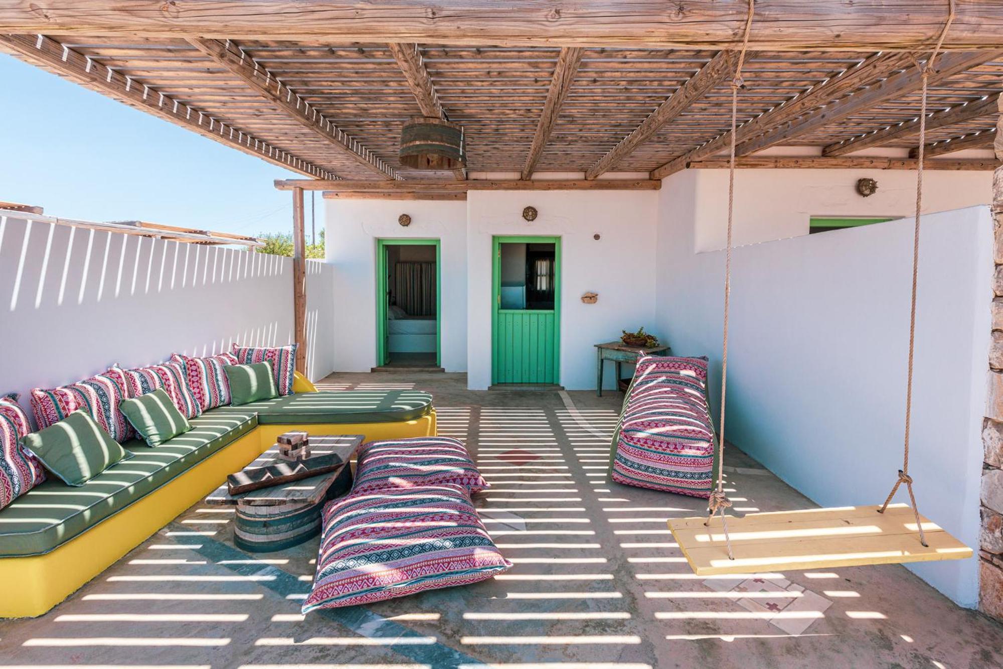 Ailouros Scenic Guest Houses Schoinoussa Bagian luar foto