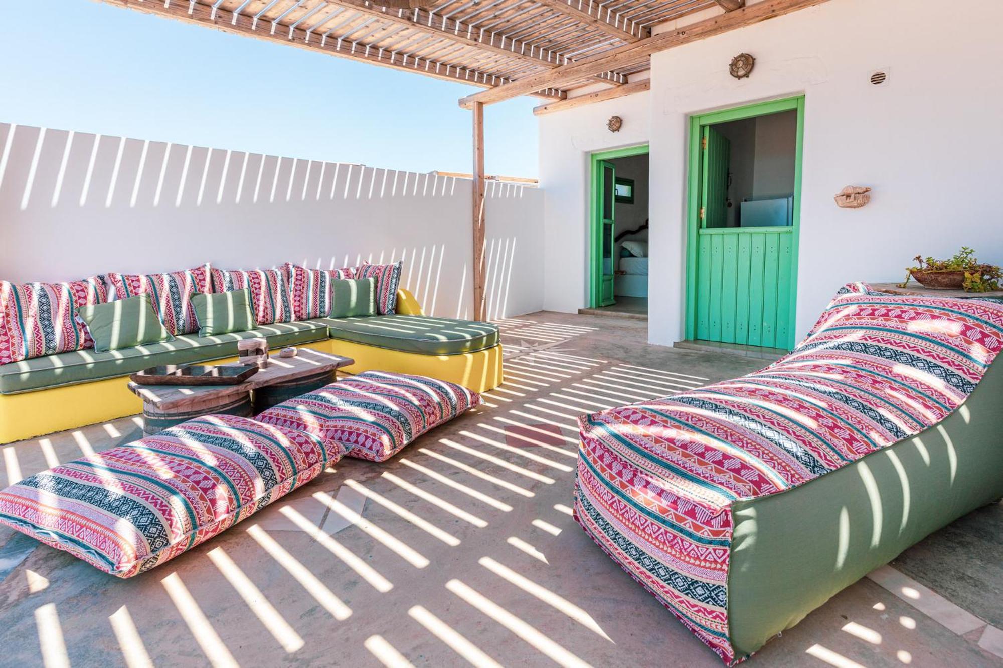 Ailouros Scenic Guest Houses Schoinoussa Bagian luar foto