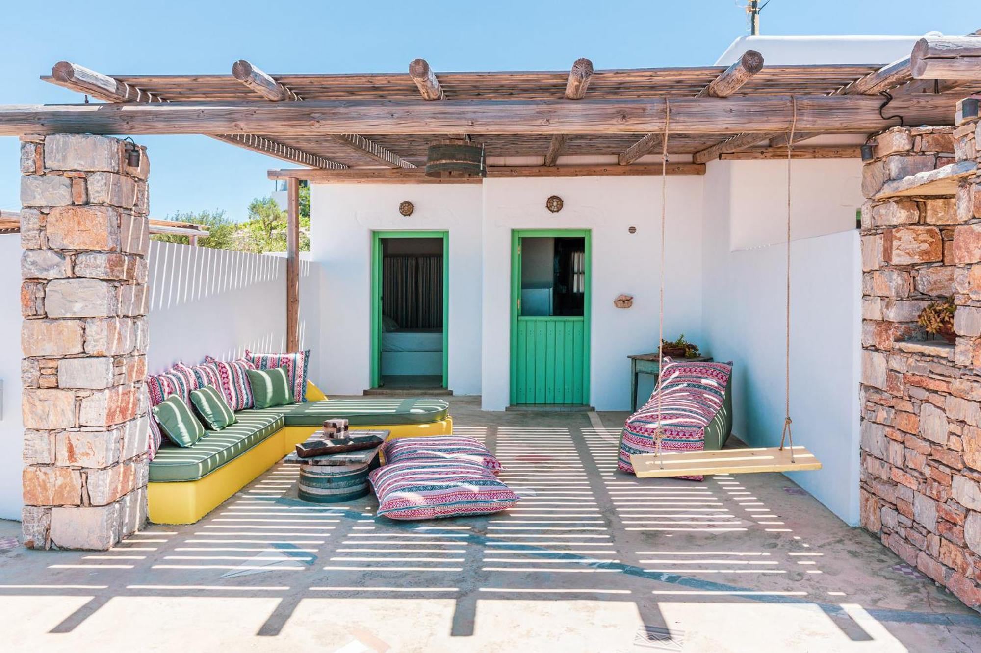Ailouros Scenic Guest Houses Schoinoussa Bagian luar foto