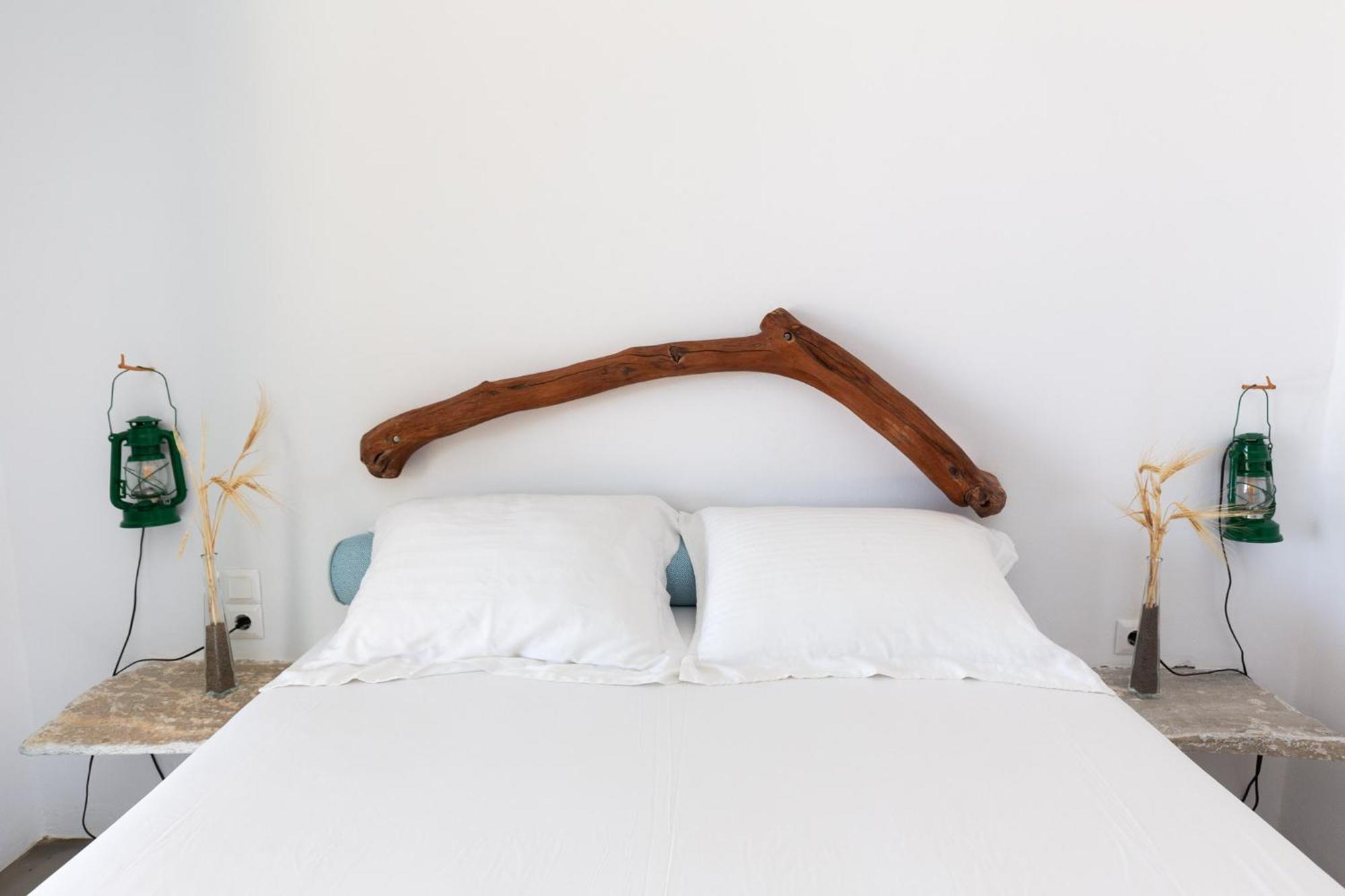 Ailouros Scenic Guest Houses Schoinoussa Bagian luar foto