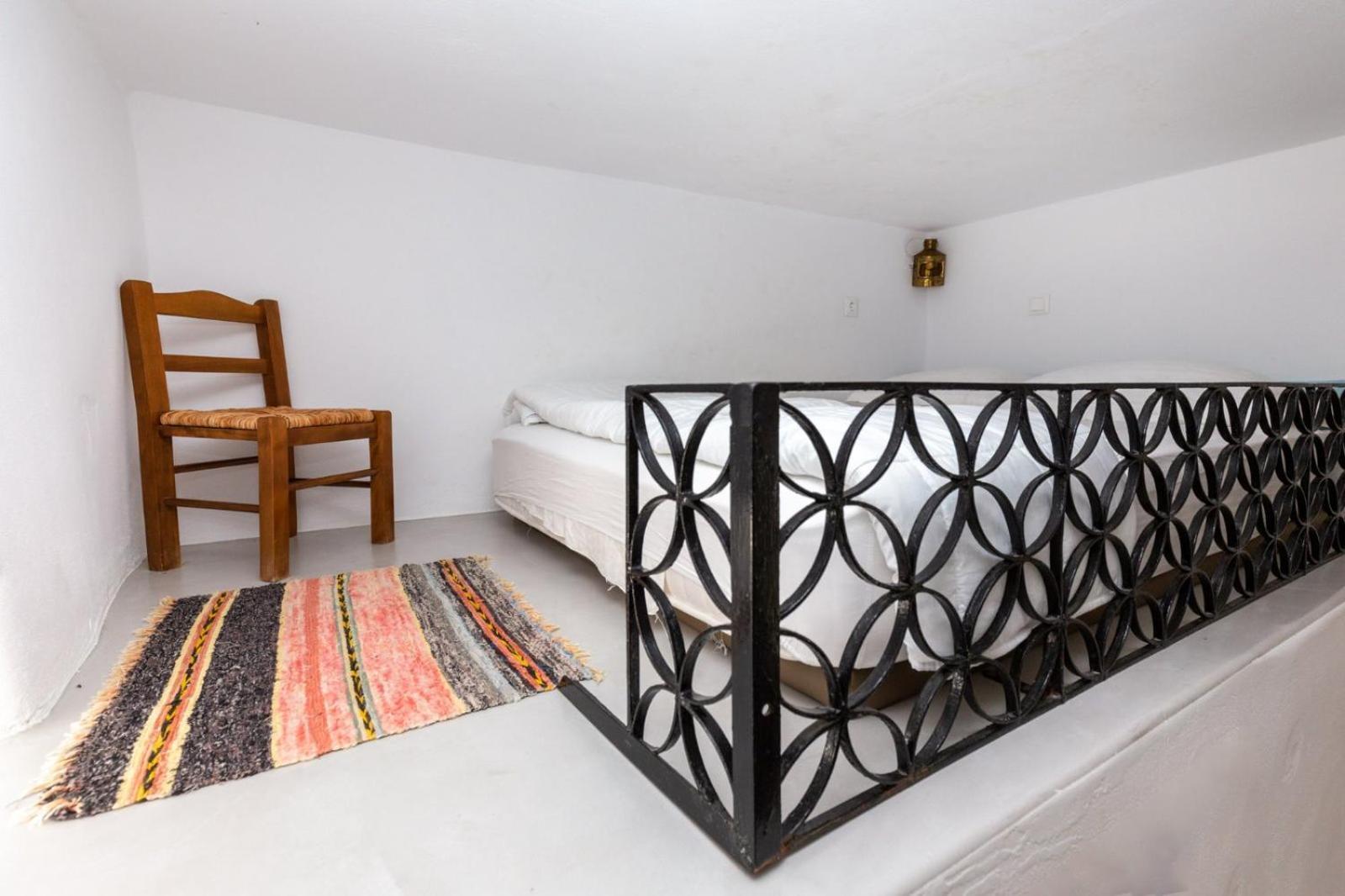 Ailouros Scenic Guest Houses Schoinoussa Bagian luar foto