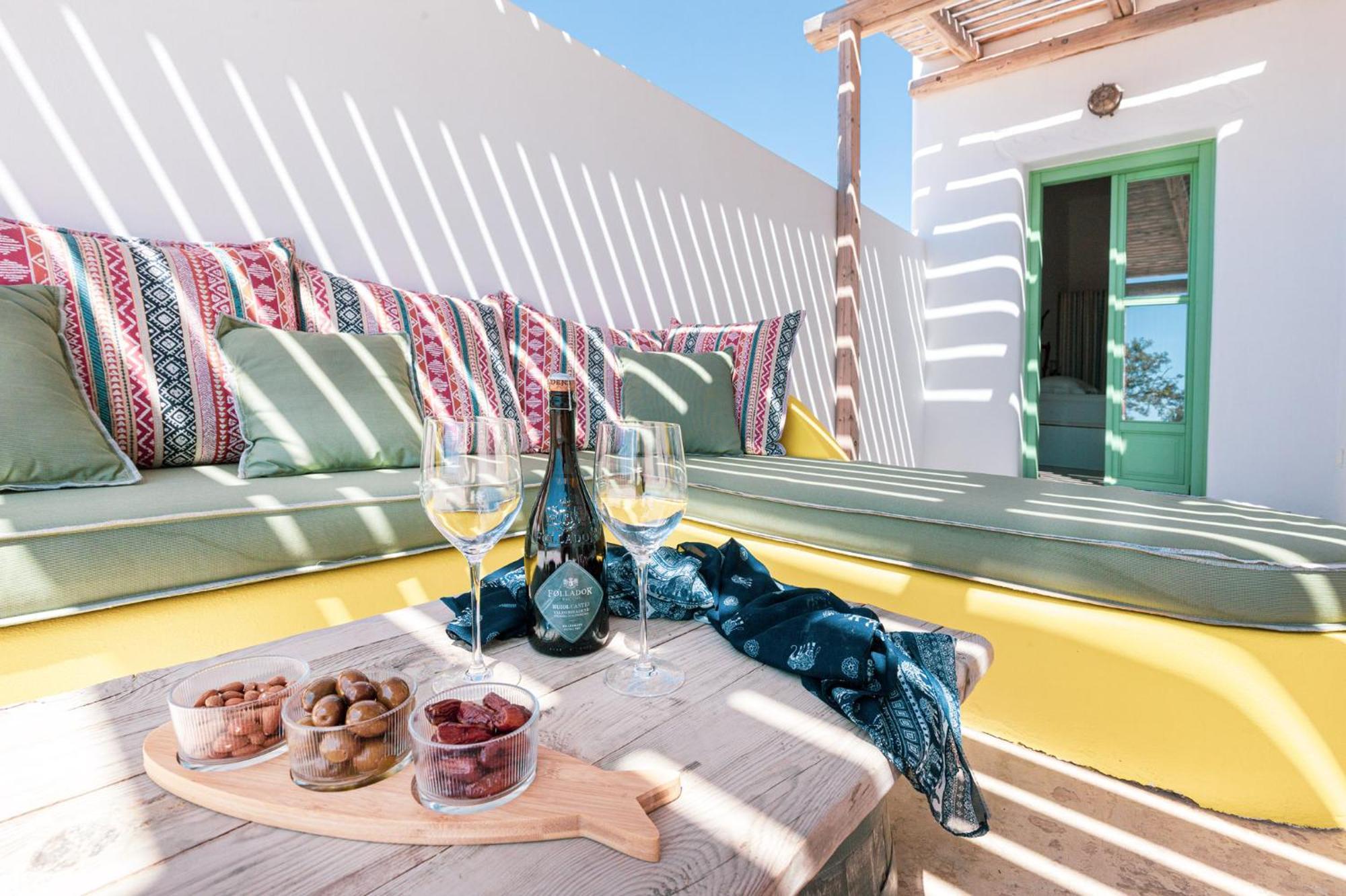 Ailouros Scenic Guest Houses Schoinoussa Bagian luar foto