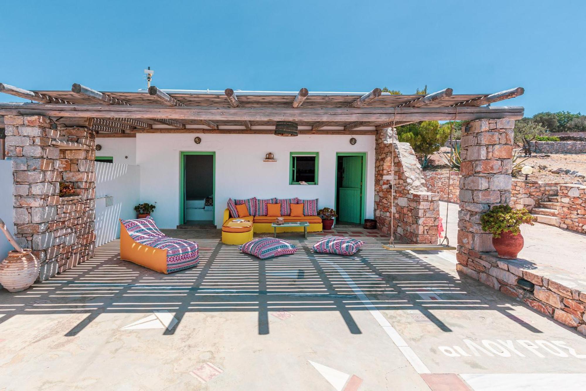 Ailouros Scenic Guest Houses Schoinoussa Bagian luar foto